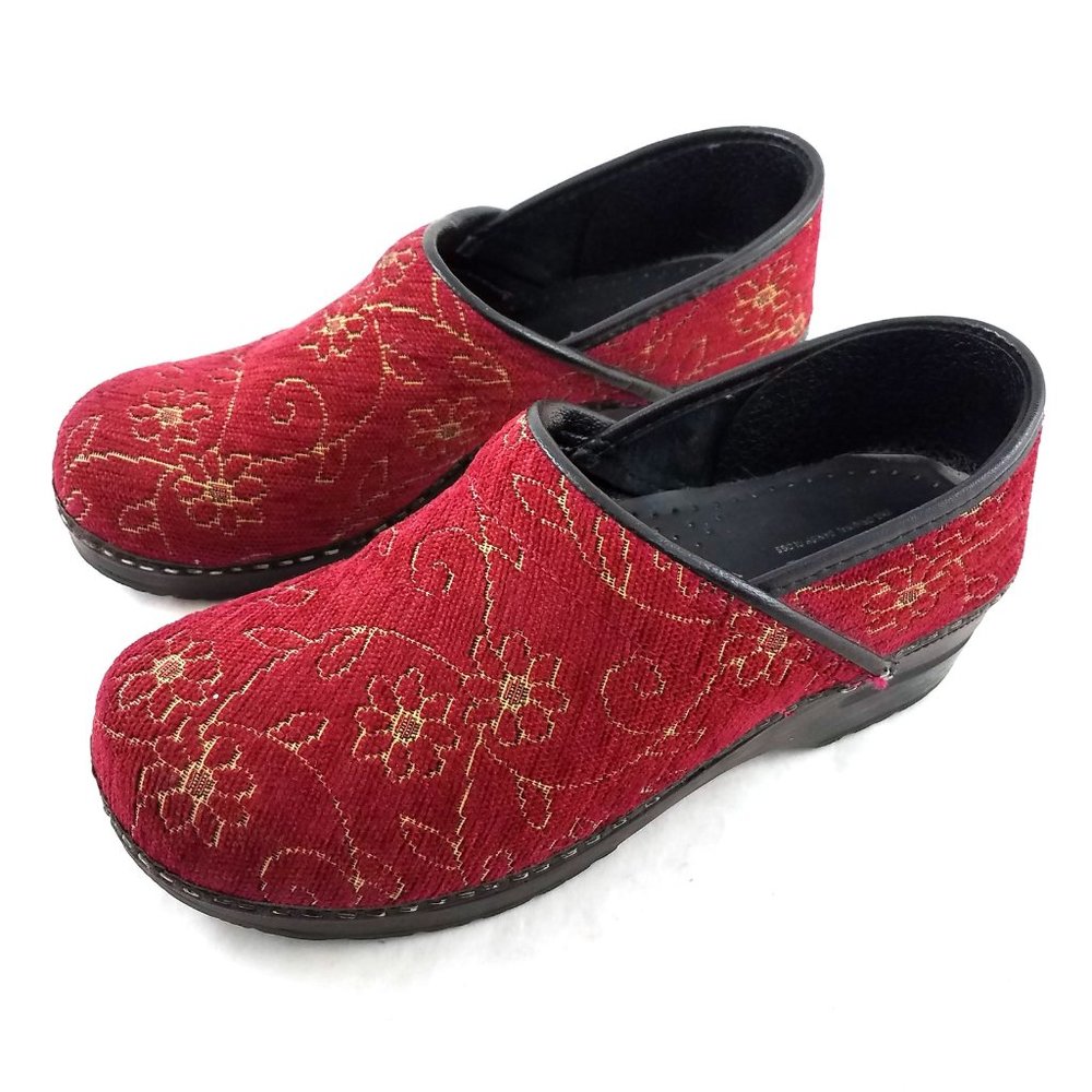 Sanita Red Floral Clogs Professional Nursing Shoes